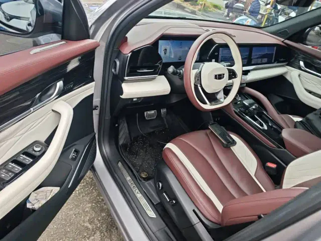 Geely Xingyue L — Фото автомобиля 15