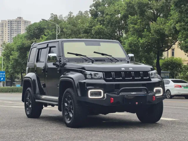 BAIC BJ40 — Фото автомобиля 2