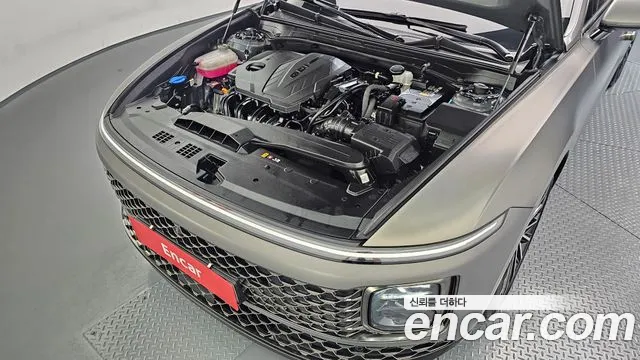 Hyundai Grandeur Grandeur (GN7) 2.5 Бензин 2WD — Фото автомобиля 5