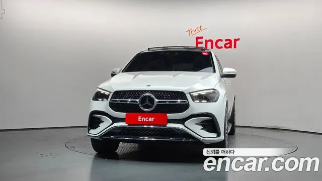 Mercedes-Benz GLE-Class — Фото автомобиля 3