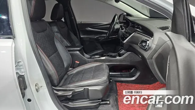Chevrolet Bolt EUV — Фото автомобиля 16