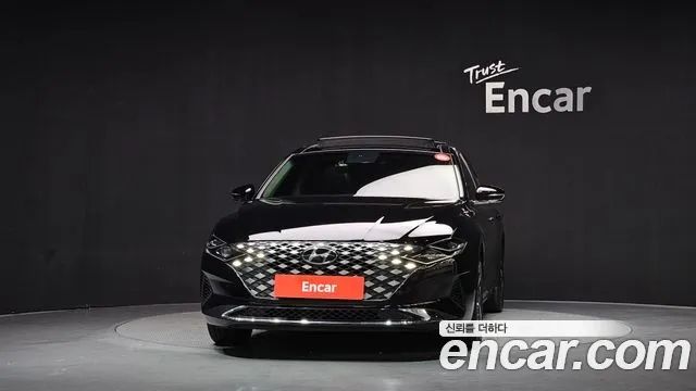 Hyundai Grandeur (New) Hybrid — Фото автомобиля 3