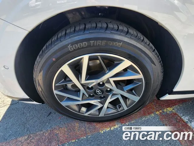 Hyundai Grandeur Grandeur (GN7) — Фото автомобиля 20
