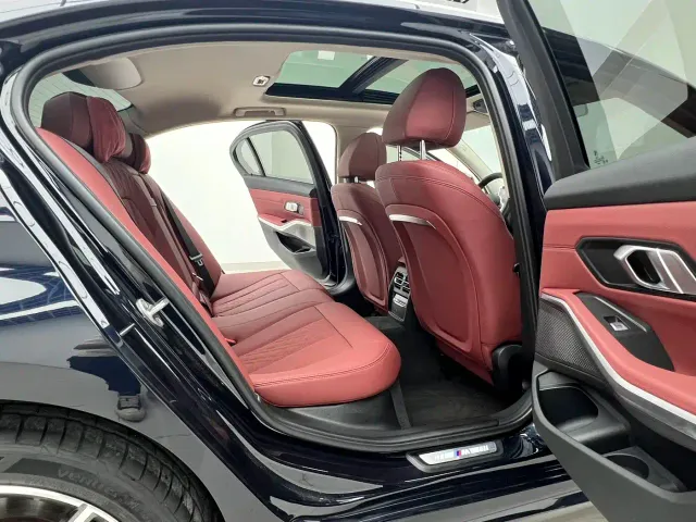BMW 3 Series — Фото автомобиля 17