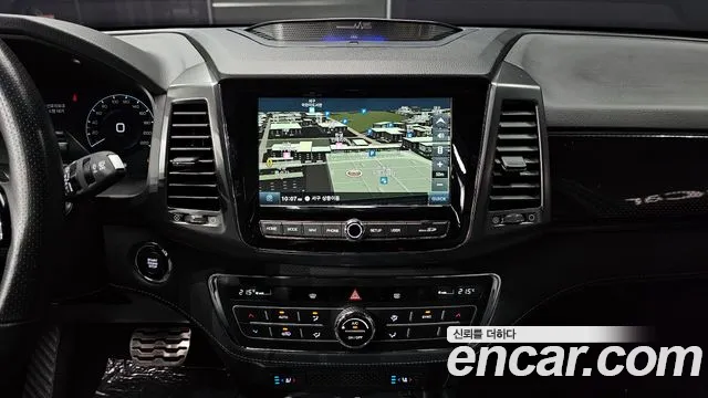 KG_Mobility_Ssangyong Rexton Новый Rexton Sport Khan Дизель 2.2 4WD — Фото автомобиля 19