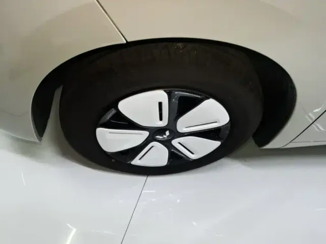 Wuling Hongguang Mini EV — Фото автомобиля 22