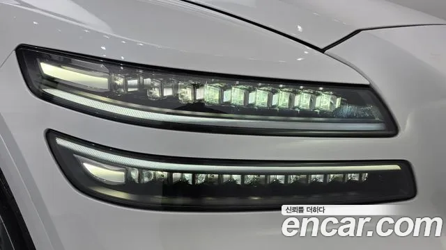 Genesis GV80 — Фото автомобиля 7