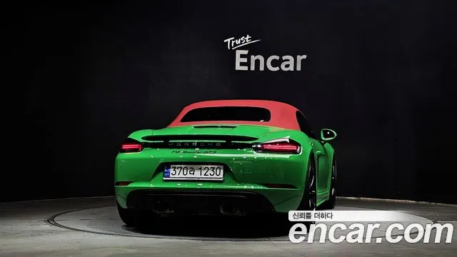 Porsche 718 — Фото автомобиля 4