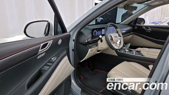 Genesis GV80 — Фото автомобиля 10