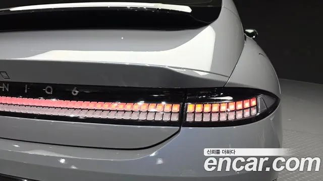 Hyundai Ioniq 6 — Фото автомобиля 8