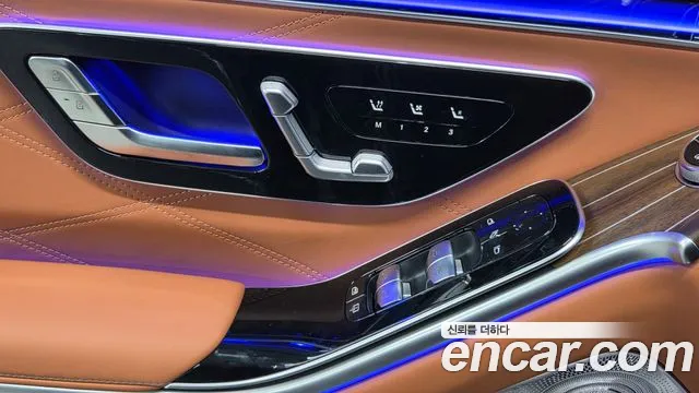 Mercedes-Benz S-Class — Фото автомобиля 13