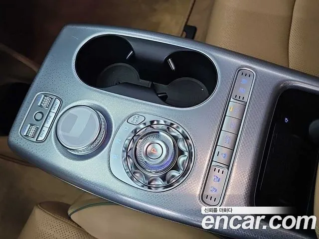 Genesis GV60 — Фото автомобиля 8