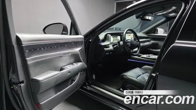 Genesis G90 Бензин 3.5 турбо AWD — Фото автомобиля 8