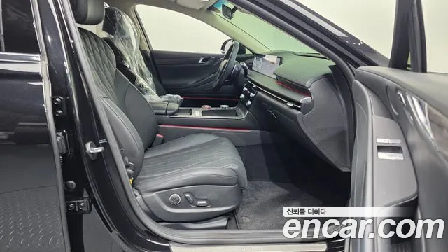 Genesis G80 Бензин 2.5 турбо AWD — Фото автомобиля 11