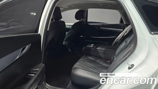 Genesis G80 RG3 — Фото автомобиля 12