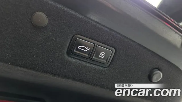 Kia K8 Hybrid — Фото автомобиля 21