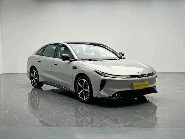 Arcfox S3 — Фото автомобиля 8