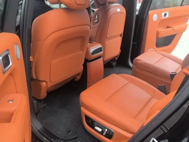 Li Auto L9 — Фото автомобиля 11