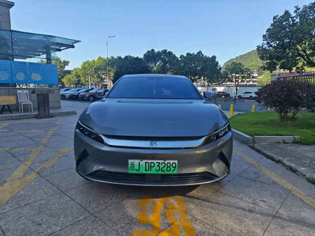 BYD Han — Фото автомобиля 2
