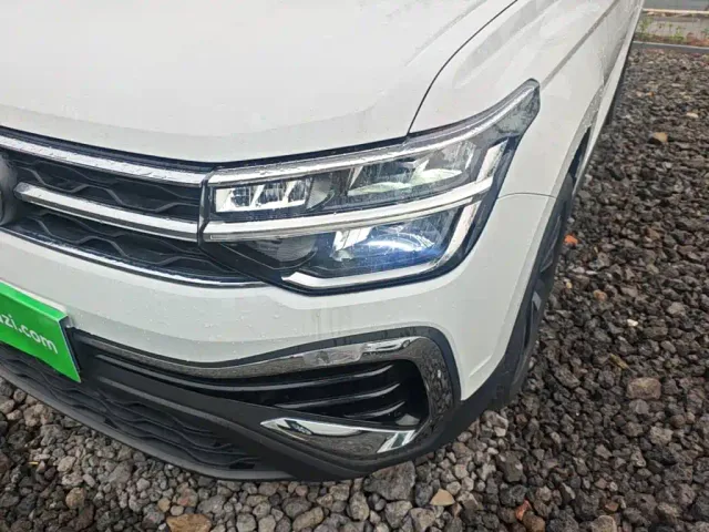 Volkswagen Tharu — Фото автомобиля 23