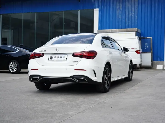 Mercedes-Benz A-Class — Фото автомобиля 9