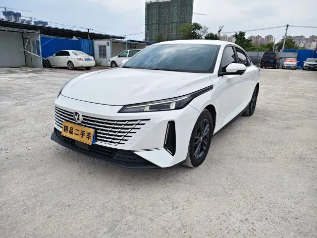 Changan Lamore — Фото автомобиля 3