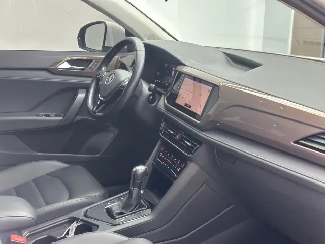 Volkswagen Tharu — Фото автомобиля 12