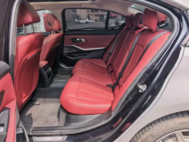 BMW i3 — Фото автомобиля 14