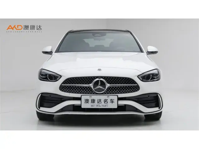 Mercedes-Benz C-Class — Фото автомобиля 2