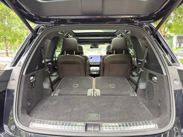Li Auto L8 — Фото автомобиля 13