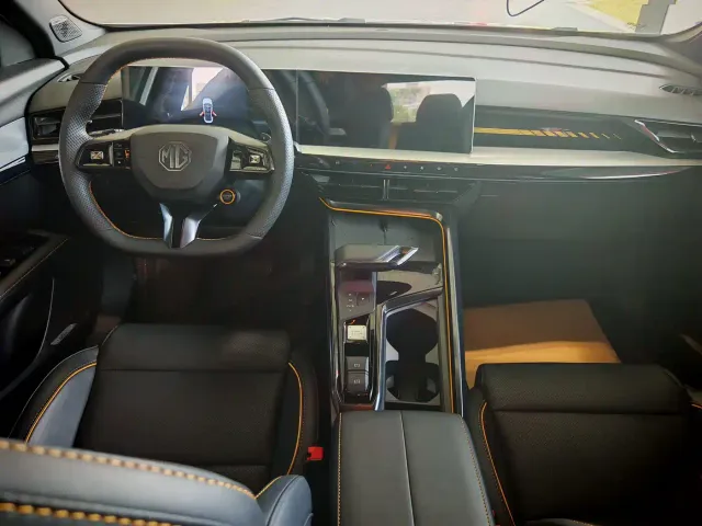 MG 5 Scorpio — Фото автомобиля 9