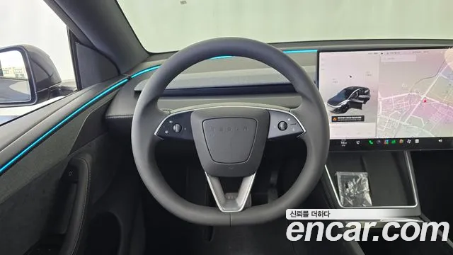 Tesla Model Y — Фото автомобиля 19