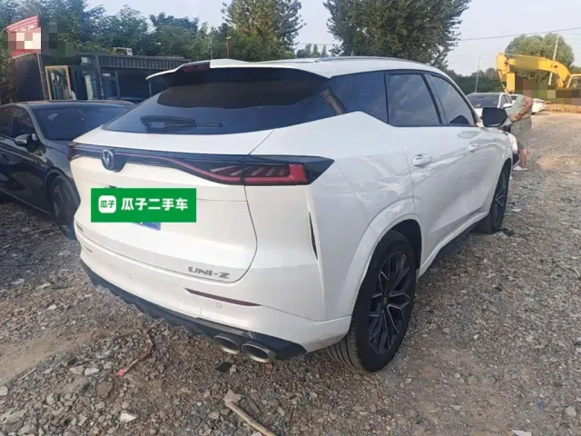 Changan UNI-Z — Фото автомобиля 6