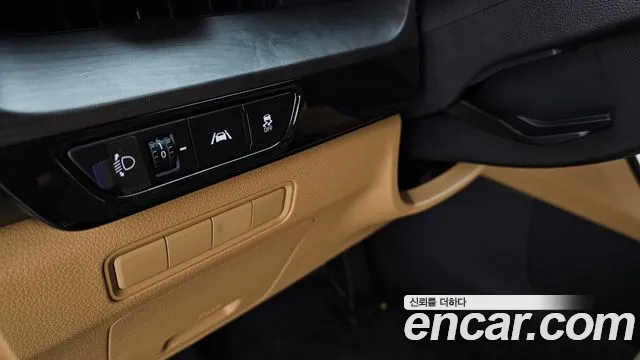 Kia Carnival 4th Gen — Фото автомобиля 24