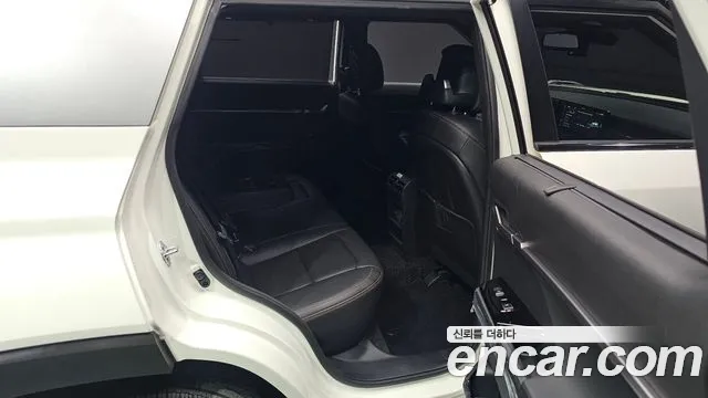 KGM Torres New — Фото автомобиля 17