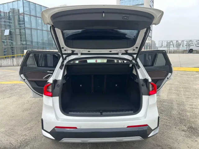 BMW X1 — Фото автомобиля 7