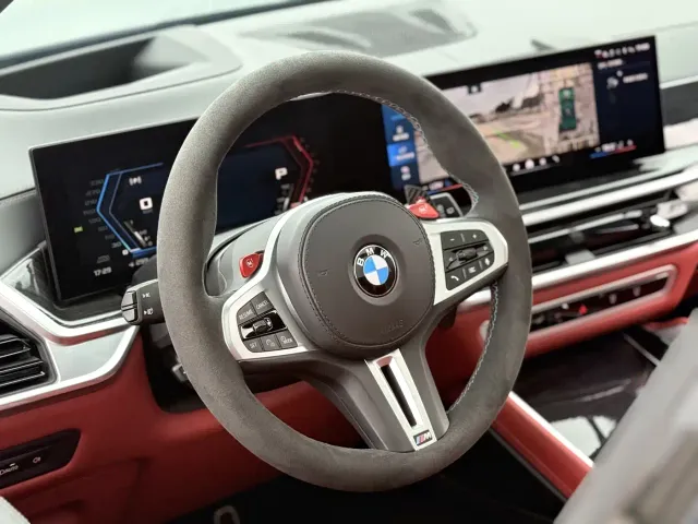BMW X5 M — Фото автомобиля 14