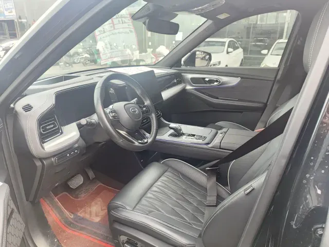 GAC Trumpchi GS8 — Фото автомобиля 4
