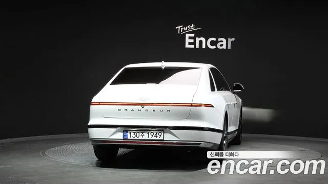 Hyundai Grandeur — Фото автомобиля 4