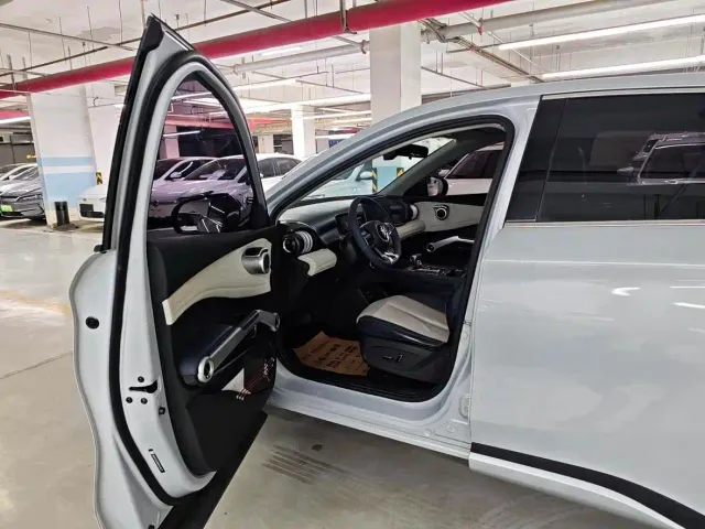 BYD Yuan PLUS — Фото автомобиля 13