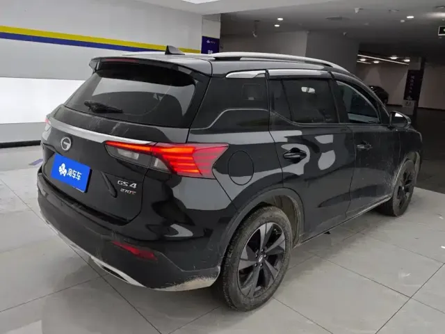 GAC Trumpchi Trumpchi GS4 2023 270T Auto Smart Tech Edition — Фото автомобиля 3