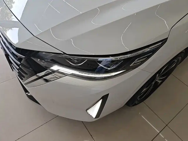 Nissan Sylphy — Фото автомобиля 23