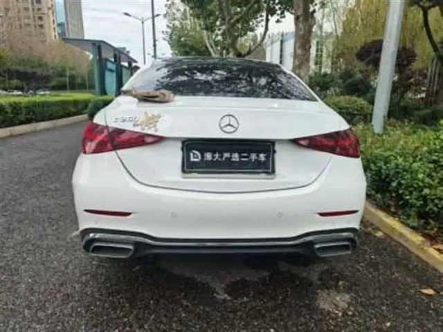 Mercedes-Benz C-Class — Фото автомобиля 3