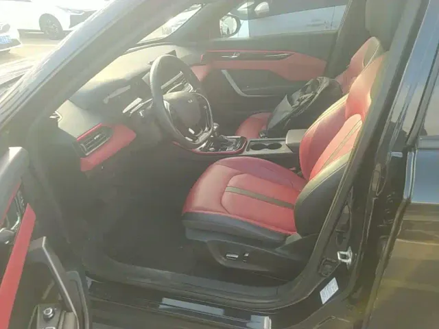 Dongfeng Yixuan GS — Фото автомобиля 14