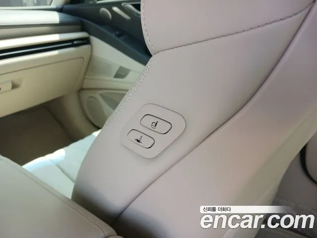 Genesis G80 Бензин 2.5 турбо 2WD — Фото автомобиля 17