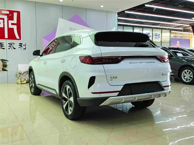 BYD Song PLUS — Фото автомобиля 7