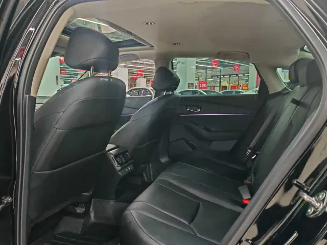 Honda Accord — Фото автомобиля 9