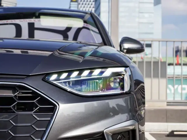 Audi A4L — Фото автомобиля 4