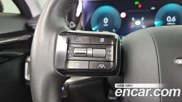 Hyundai Grandeur Grandeur (GN7) 2.5 Бензин 2WD — Фото автомобиля 28