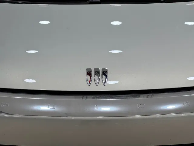 Buick Century — Фото автомобиля 11